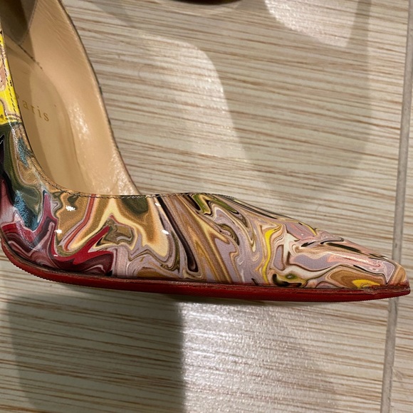 Christian Louboutin Abstract Heels - Picture 2 of 10